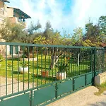 Olia B Daire Lygia (Lefkada)